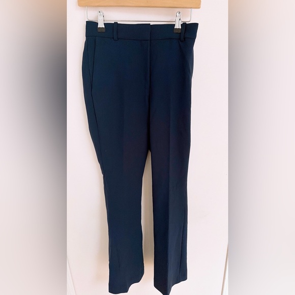 Aritzia  Babaton Program Pant - (Re)ssential - Picture 3 of 8